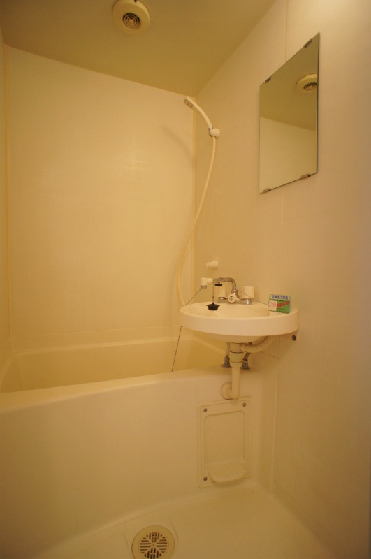 バス・シャワールーム　お風呂です