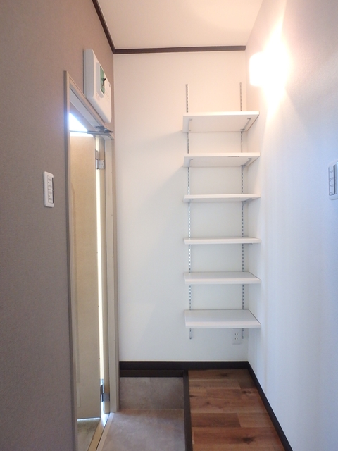 玄関　●玄関から撮影。