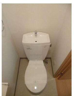 トイレ　※同物件、別部屋の写真です。