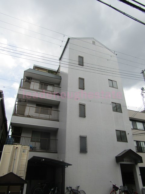 大阪市城東区今福西のマンションの建物外観