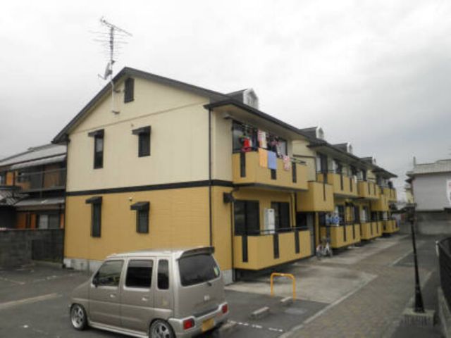 奈良県天理市柳本町（アパート）の賃貸物件の外観