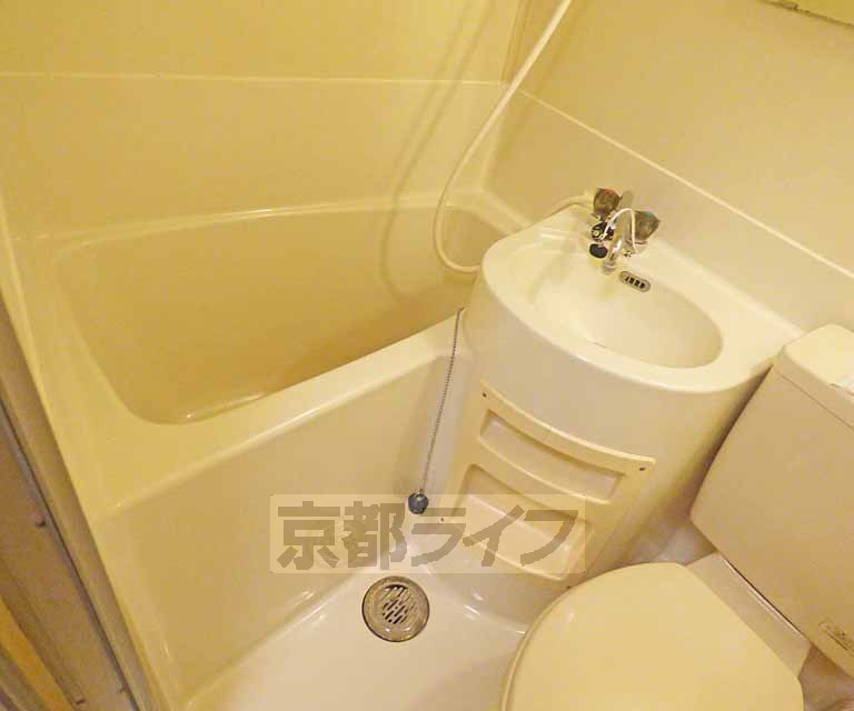 バス・シャワールーム　バスです。