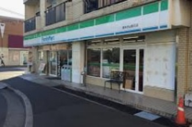 コンビニ　ファミリーマート原木中山駅北店（コンビニ）まで113m