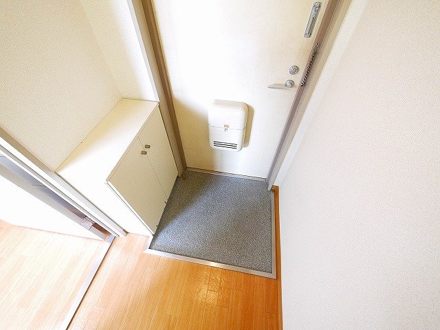 玄関　ゆったりとした玄関です