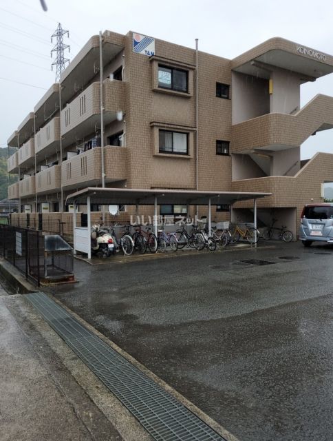 御坊市藤田町吉田のマンションの建物外観