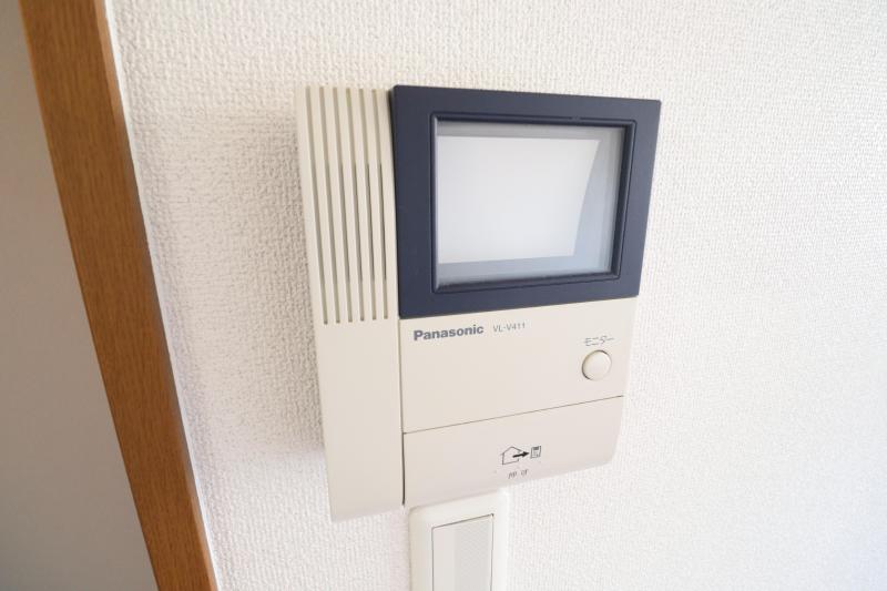 セキュリティ　モニター付きインターホン