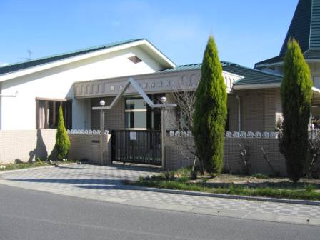 【岡山市南区植松のアパートの幼稚園・保育園】