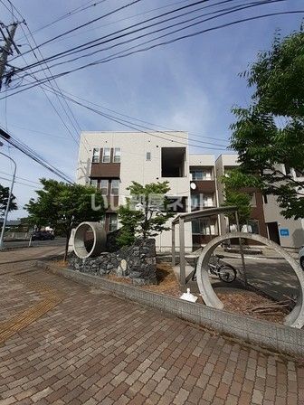 新潟市江南区早苗のアパートの建物外観