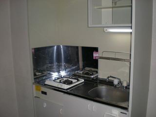 キッチン　同物件別室のお写真です