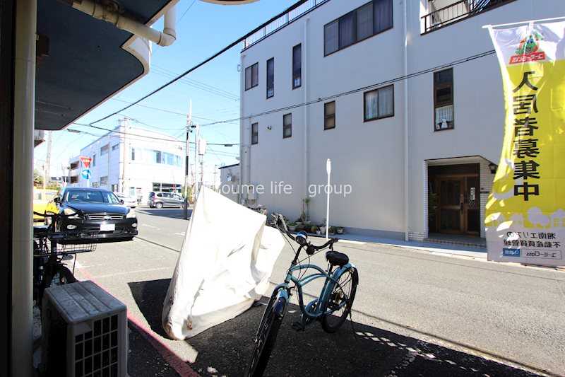 【平塚市中原のマンションのバルコニー】