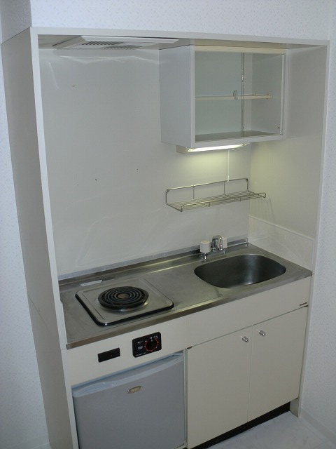 キッチン　※同物件別部屋参考写真