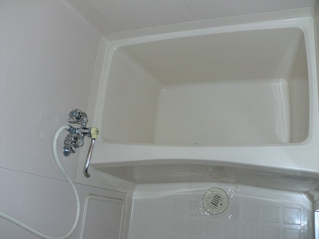 バス・シャワールーム　※同物件別部屋参考写真