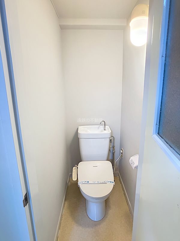 トイレ　温水洗浄便座設置しました！