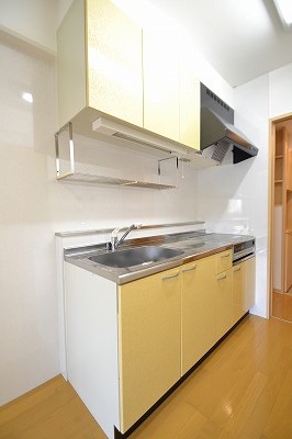 キッチン　建物外観