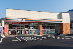 コンビニ　セブンイレブン環八高井戸店（コンビニ）まで386m
