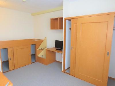 収納　クローゼット、ベッド下収納あり