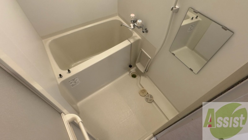 バス・シャワールーム　お風呂です。ゆっくりお風呂につかるのも体に良いですね～