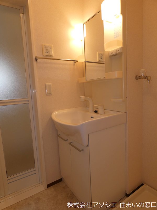 洗面設備　シャンプードレッサー