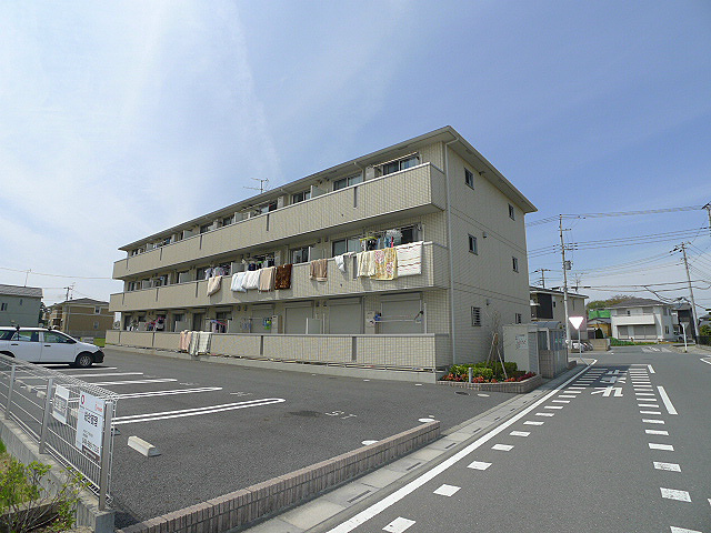 建物外観　ヒルズガーデンのお問合せは、アソシエ住まいの窓口へ。