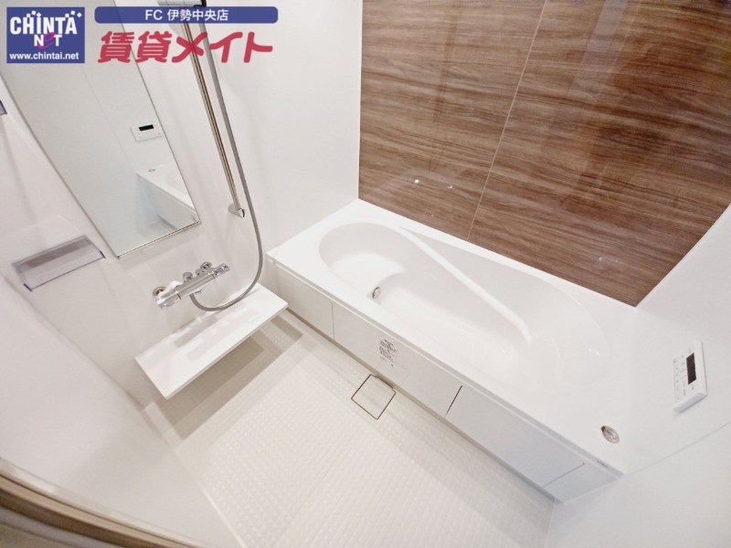 バス・シャワールーム　別部屋同型タイプです。