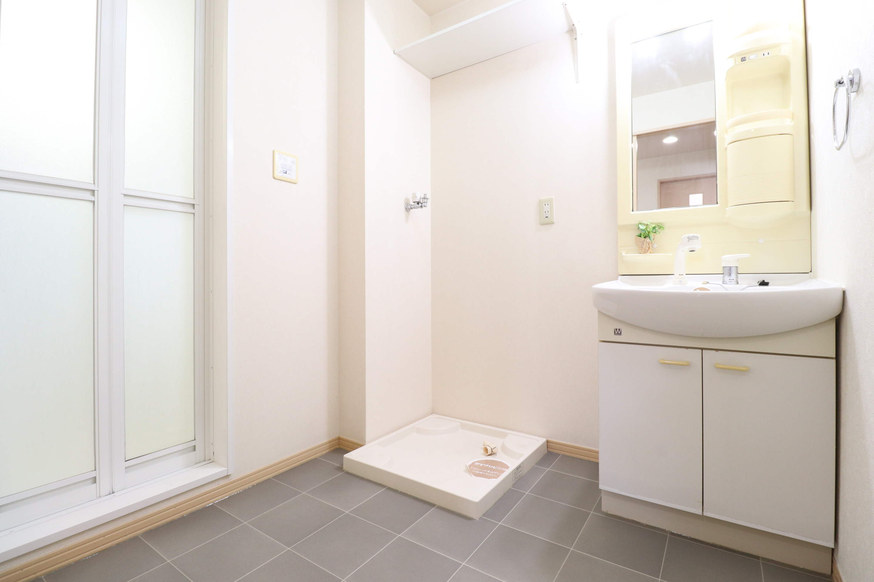 洗面設備　広々脱衣所♪