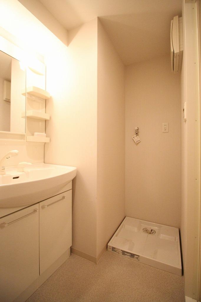 洗面設備　※お部屋により仕様が異なる場合があります※