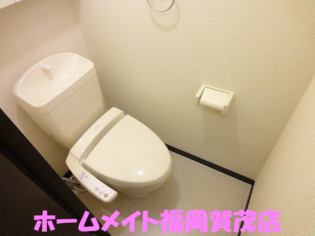 地下鉄七隈線 野芥駅 徒歩80分 2階建 築17年のトイレ写真