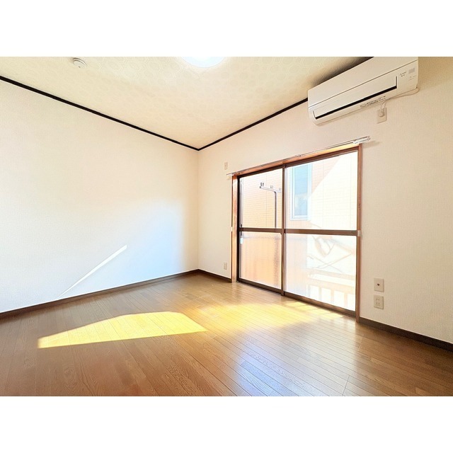 その他部屋・スペース　エアコン付き