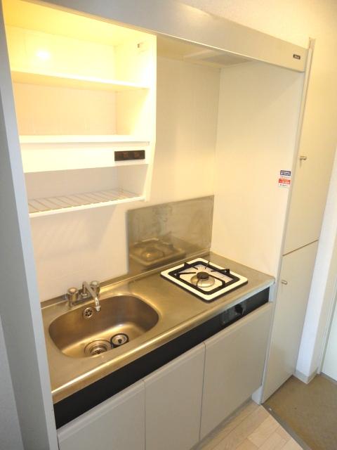 キッチン　キッチンでお料理をお楽しみください