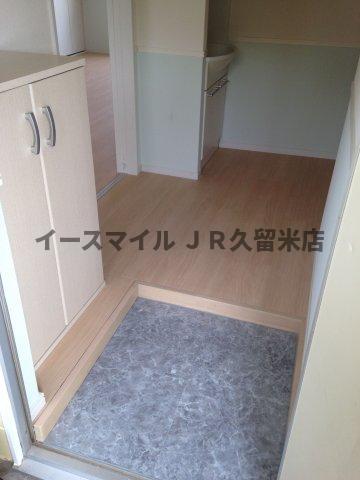 玄関　シンプルで使いやすい玄関です