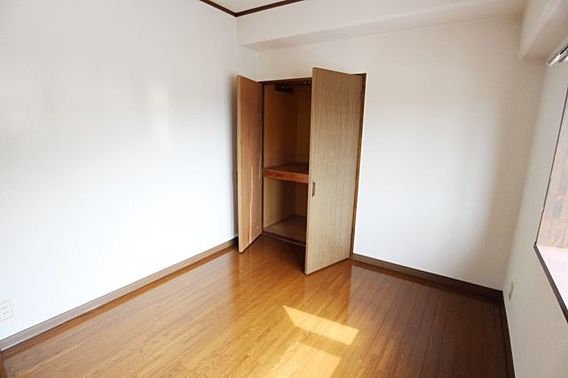 収納　同物件の別号室のお部屋です。現況を優先とします。