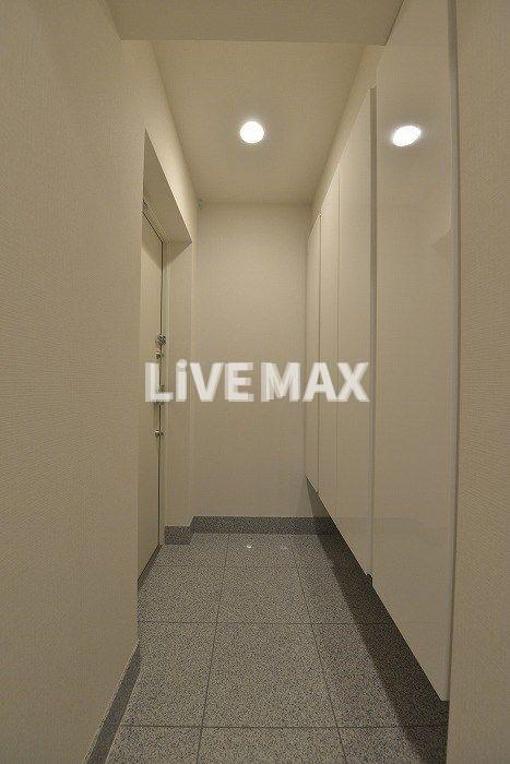 玄関　★《見学予約受け付け中》・設備充実分譲賃貸マンション★