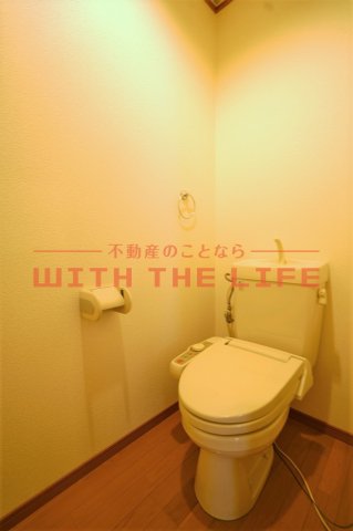 トイレ　落ち着いたトイレです