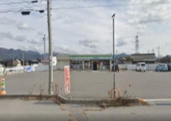 コンビニ　ファミリーマート彦根高宮町店（コンビニ）まで840m