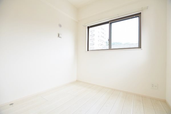 その他部屋・スペース　★洋室4.3帖★