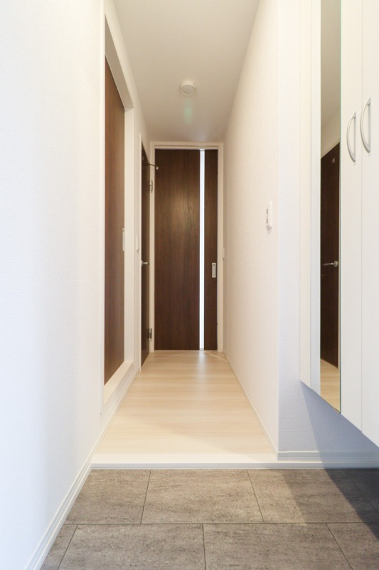 玄関　図面と現状に相違がある場合には現状を優先