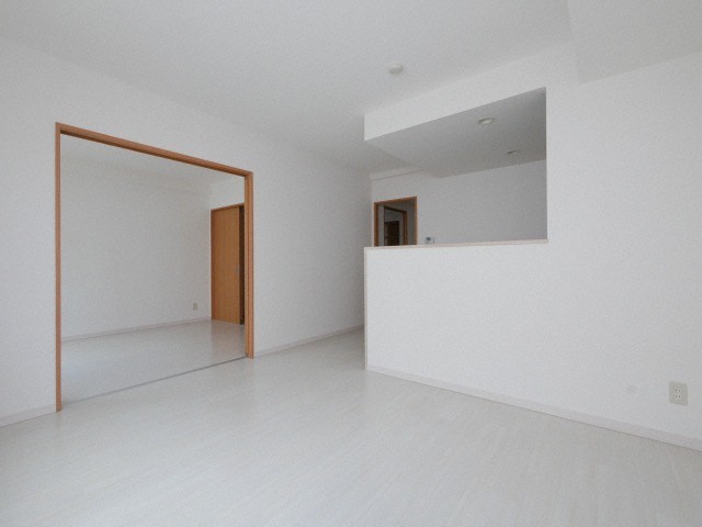 居室・リビング　白を基調とした清潔感のあるお部屋です☆
