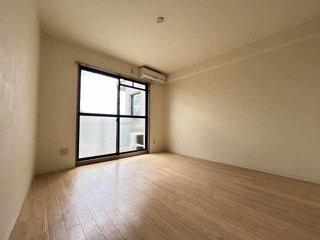 その他部屋・スペース　同マンション別部屋