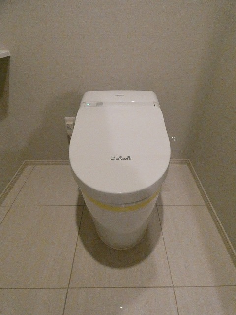 トイレ　※別部屋の参考写真です。