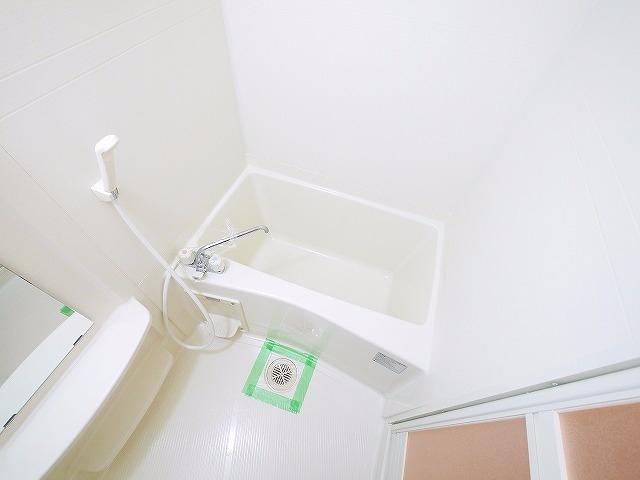 バス・シャワールーム　きれいなお風呂です