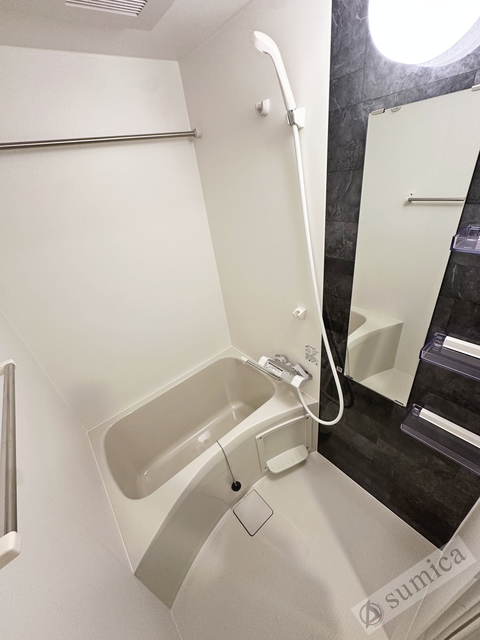 バス・シャワールーム　浴室暖房乾燥機付きバスルーム♪