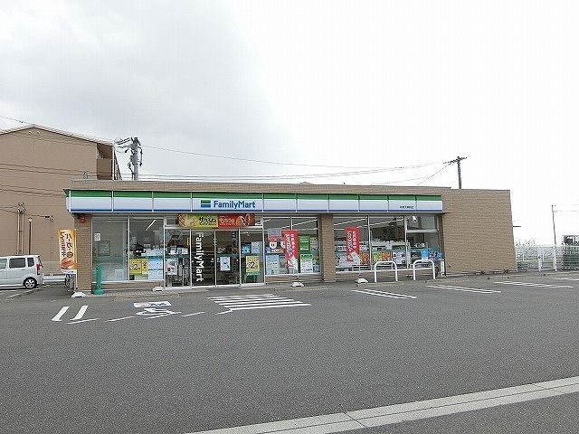 コンビニ　ファミリーマート 本巣天神前店（コンビニ）まで1200m