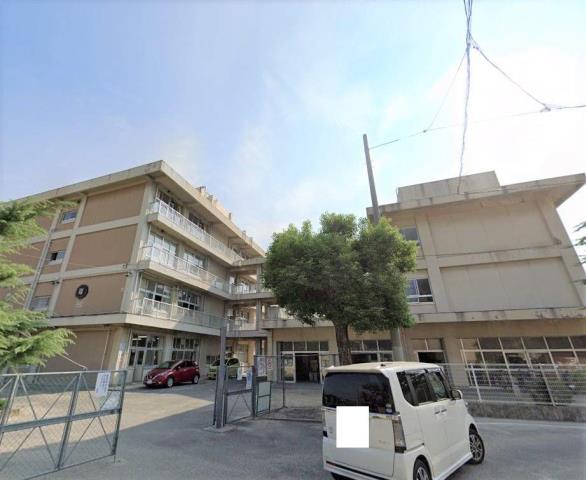 小学校　樹徳小学校（小学校）まで711m