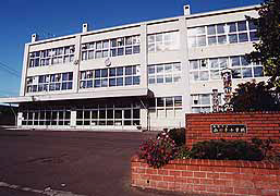 小学校　山の手小学校（小学校）まで471m