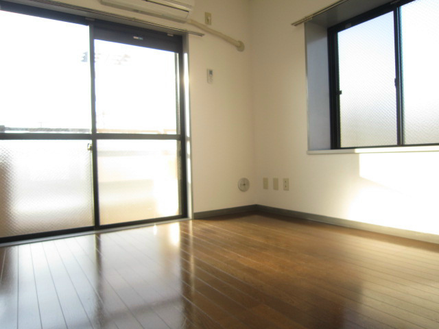 居室・リビング　※参考写真