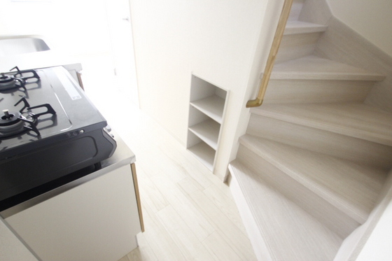 玄関　※別部屋の写真です