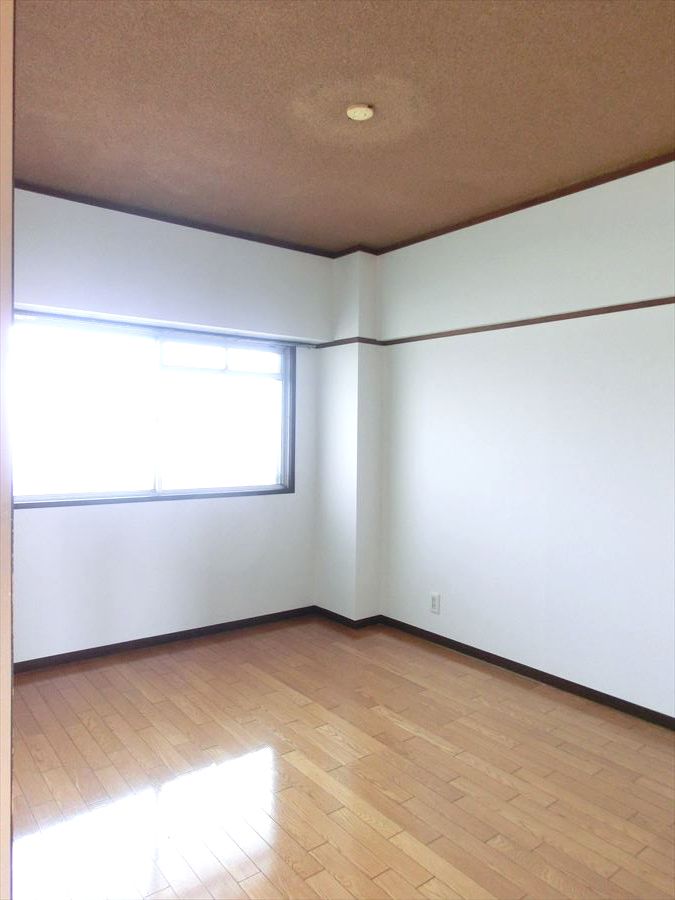 その他部屋・スペース　風通しも良い寝室です☆