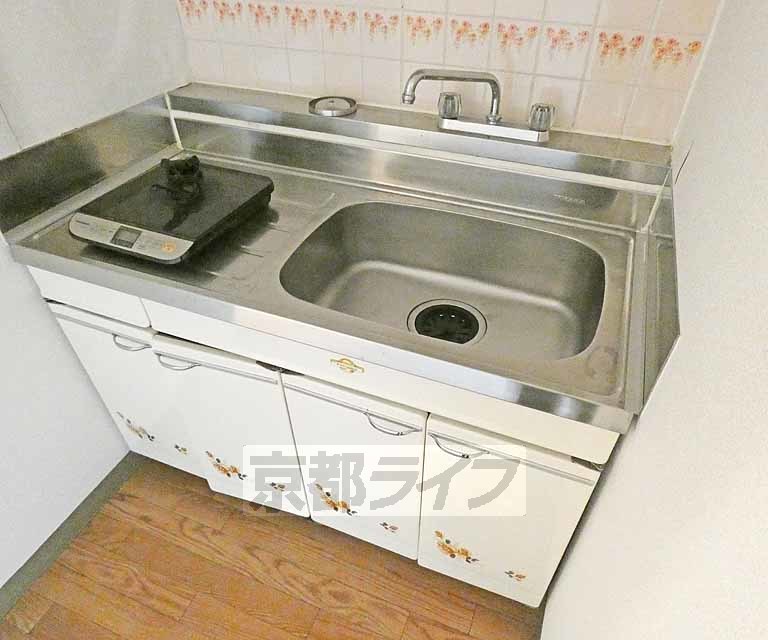 キッチン　キッチンです。