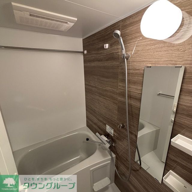 バス・シャワールーム　※写真は同タイプ住戸です。