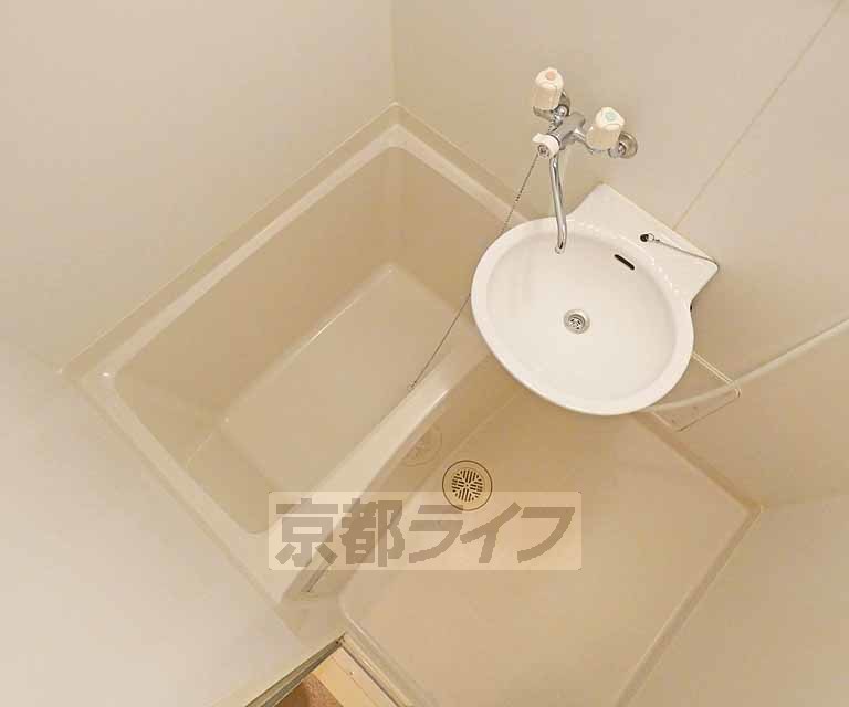 バス・シャワールーム　バスです。